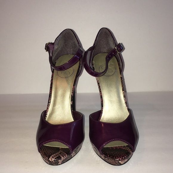 Jessica Simpson Platform Heels - Picture 2 of 6